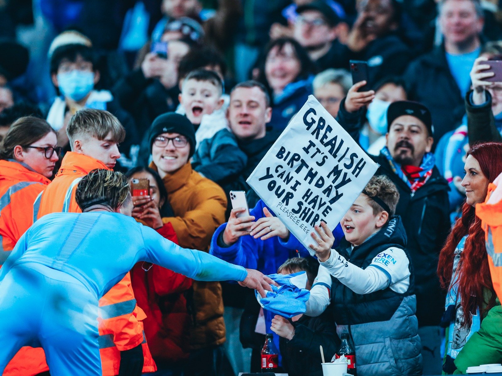 霍震霆点赞 霍震霆点赞